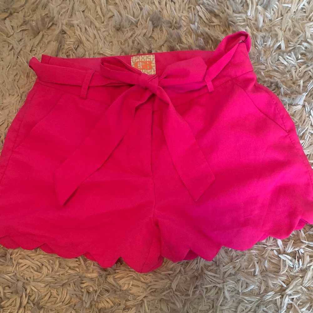 Gianni Bini Hot Pink Belted Scalloped Shorts